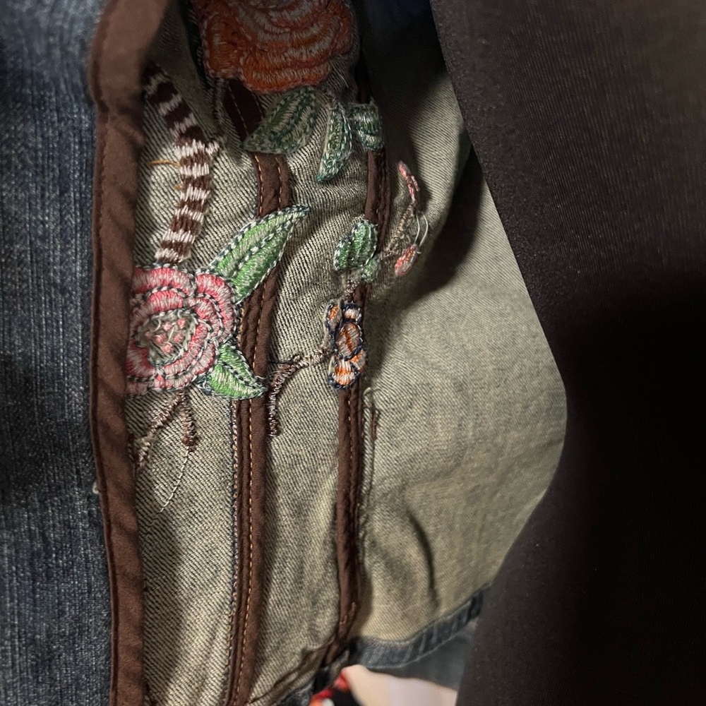 Embroidered denim jacket E by EC like new size 4 - Picture 4 of 11